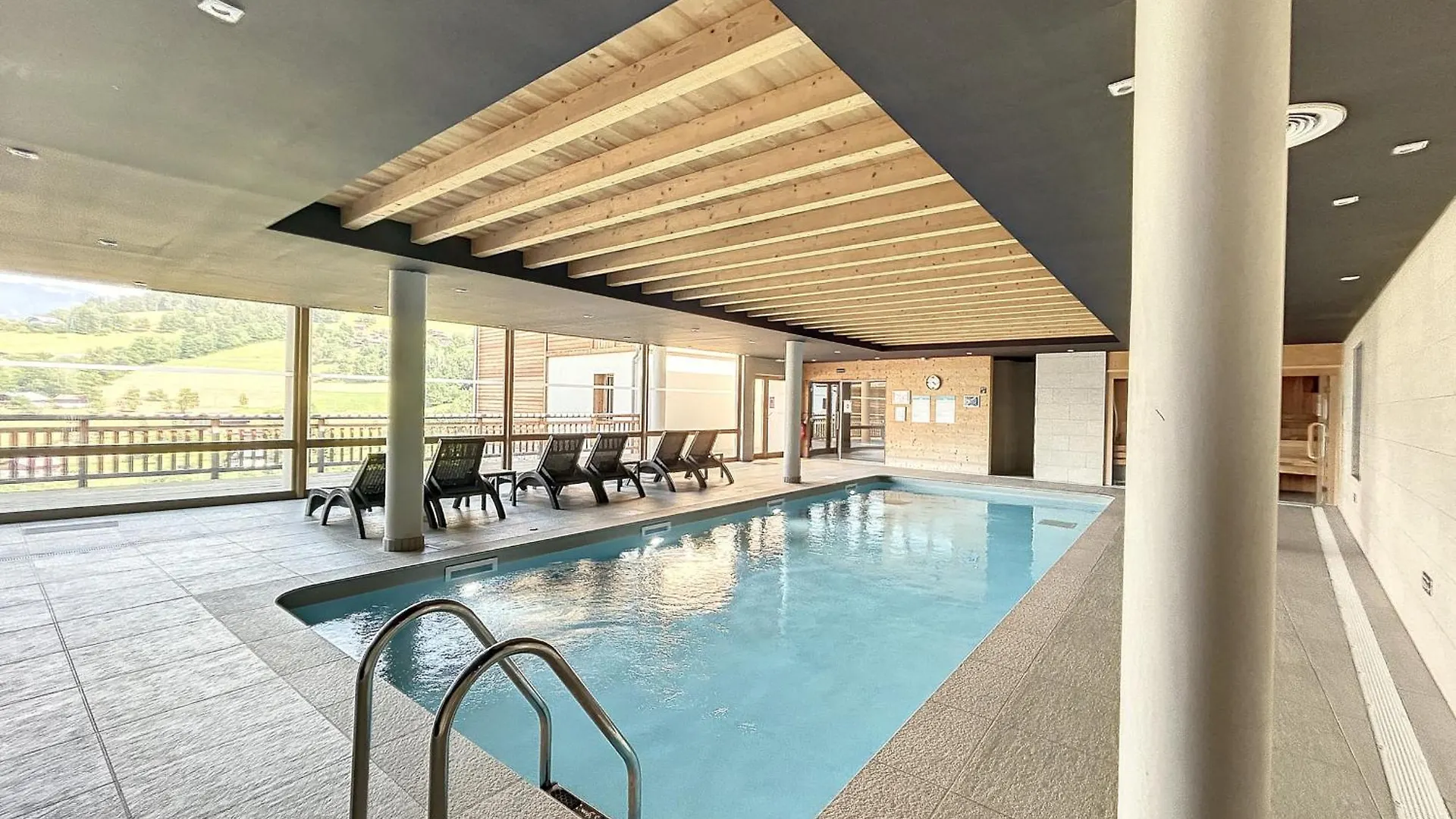 Chalet De Luxe 6 Chambres Avec Piscine Et Bien-Etre A Combloux - Fr-1-560-107