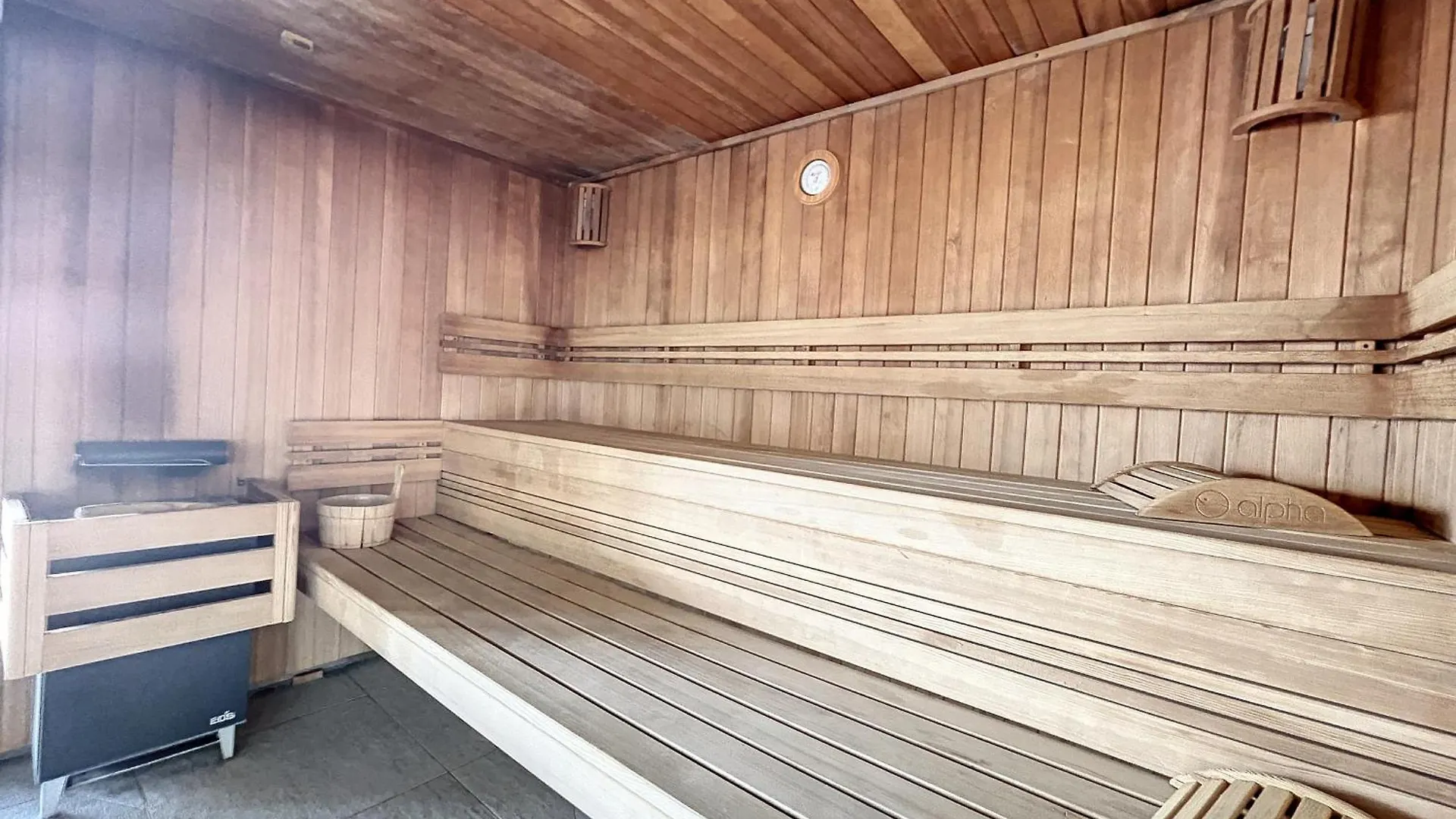 Chalet De Luxe 6 Chambres Avec Piscine Et Bien-Etre A Combloux - Fr-1-560-107