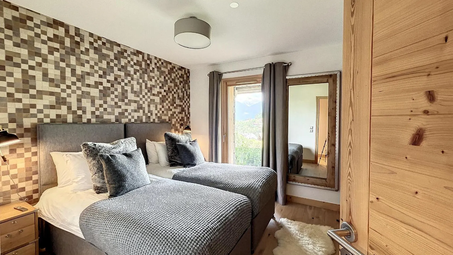 Chalet De Luxe 6 Chambres Avec Piscine Et Bien-Etre A Combloux - Fr-1-560-107